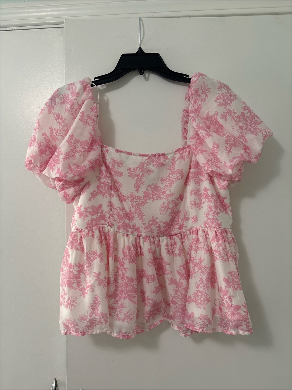 Pink Floral Toile Babydoll Puff Sleeve Shirt